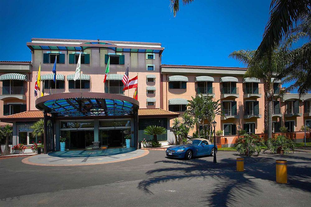 Orizzonte Acireale Hotel Buitenkant foto